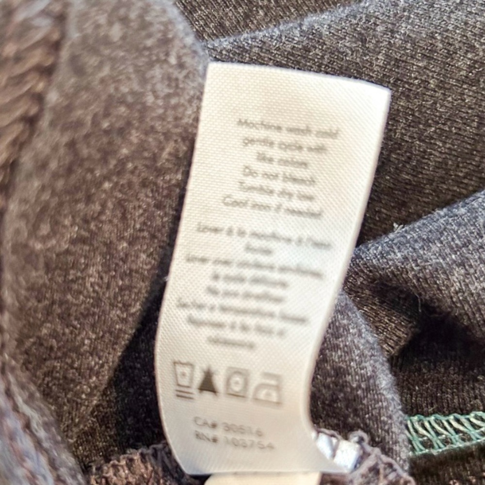 Lucy Razorback Active Gray Dress with Zippered Front Pocket, Size Small - Picture 6 of 6
